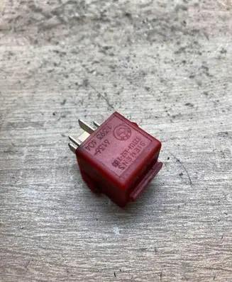 BMW 3 E36 Other relay 1393404 V23134A52X153