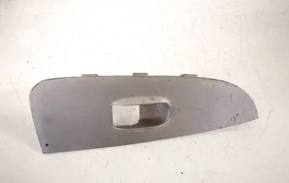 Honda CR-V Front door window switch trim 83711SCAAG010M1