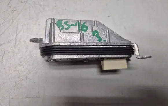 Renault Clio V LED ballast control module MK10815419BSP