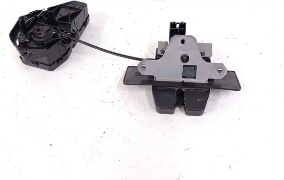 Volvo XC60 Tailgate/trunk/boot lock/catch/latch 31253170 31335116