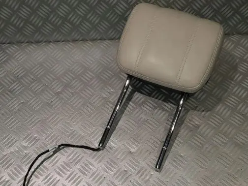 Land Rover Range Rover Sport L494 Front seat headrest 