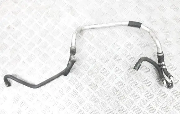 Volvo XC90 Breather/breather pipe/hose 30677874