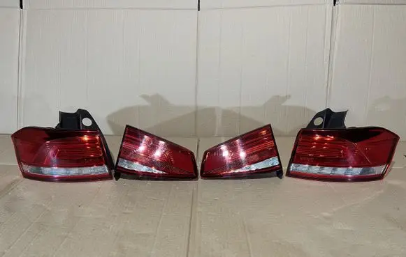 Volkswagen PASSAT B8 Rear bumper light 3G9945312