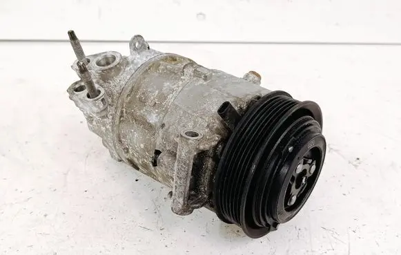Chrysler Pacifica Air conditioning (A/C) compressor (pump) P68225206AA 68225206AA