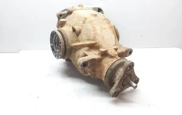 BMW 3 E90 E91 Rear differential 7572520