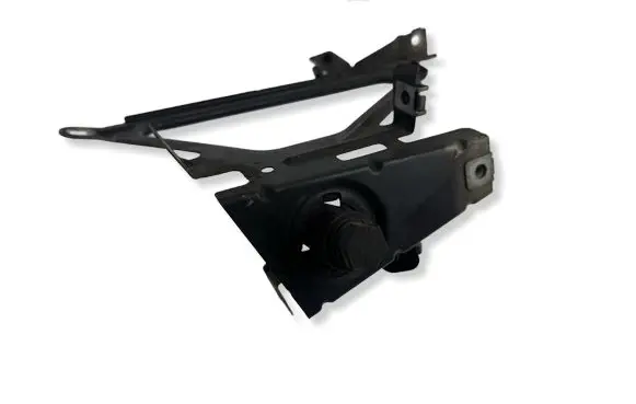 BMW 7 F01 F02 F03 F04 Fender mounting bracket 7184180