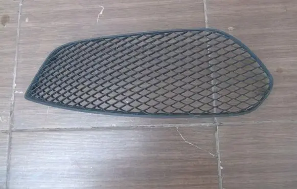 Mercedes-Benz CLA C117 X117 W117 Front bumper lower grill