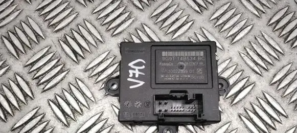 Volvo V70 Door control unit/module 9G9T14B534BC 10022999