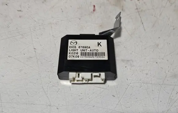 Mazda CX-7 Light module LCM EH1567890A