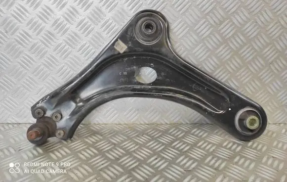 Peugeot 208 Front control arm