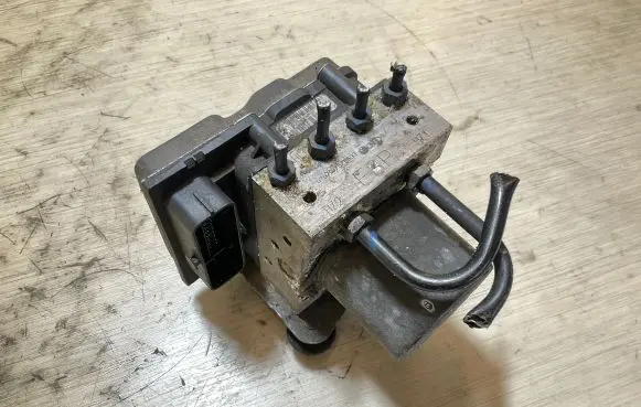 Audi A5 8T 8F ABS Pump 8K0614517AJ 8K0604517A 07010750633