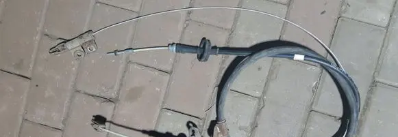 Toyota Land Cruiser (HDJ90) Hand brake release cable 
