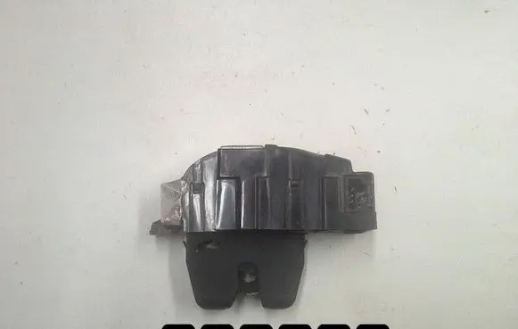 Peugeot 207 Front door lock 