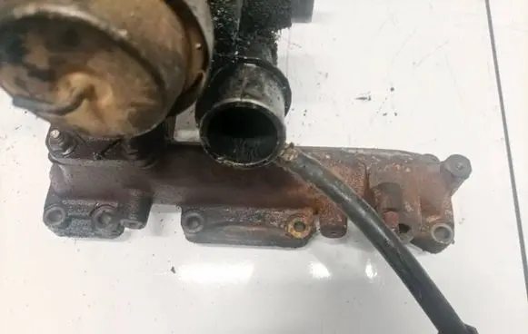 Ford Ranger Exhaust manifold