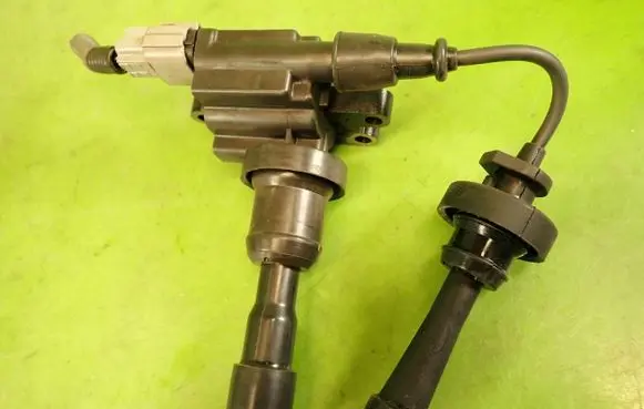 Suzuki SX4 High voltage ignition coil FL0162