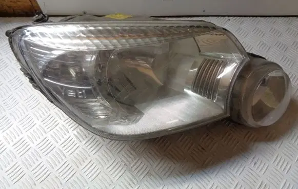 Skoda Yeti (5L) Headlight/headlamp 5L1941016A
