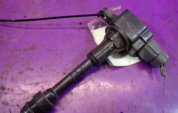 Nissan Almera Tino High voltage ignition coil 