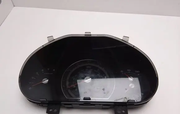 KIA Sportage Speedometer (instrument cluster) 940213U025