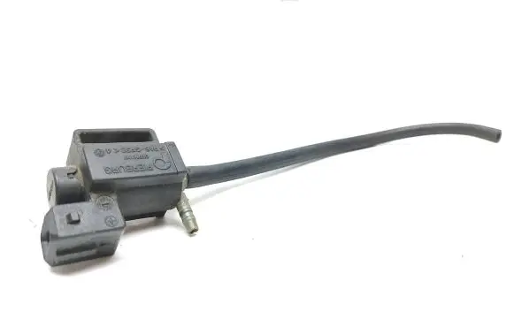 Volvo S90, V90 Turbo solenoid valve 31339879 70051502 17T047