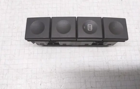 Ford Fiesta Windscreen/window heater switch 2S6T18C621AC
