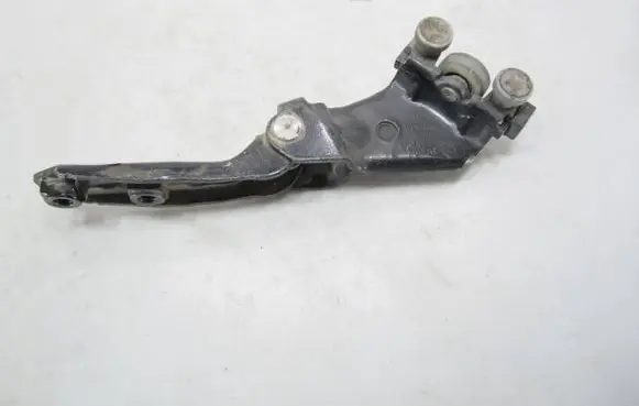 Volkswagen Caddy Sliding door middle roller runner 2K0843335A 8104