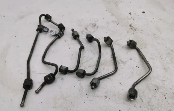 Honda Civic IX Fuel injector supply line/pipe 
