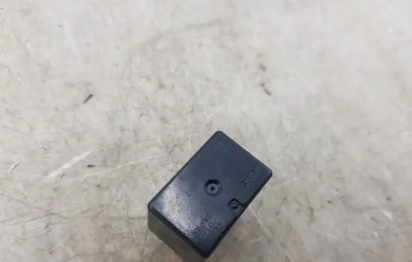 Mitsubishi Outlander Other relay ACV31212M07