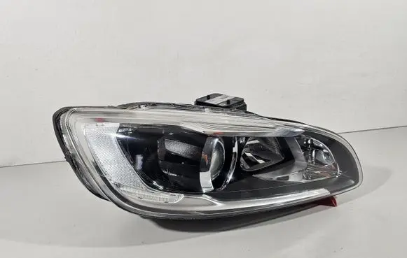 Volvo V60 Headlight/headlamp 19823983634