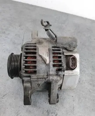 Toyota Yaris Generator/alternator 27060-33040