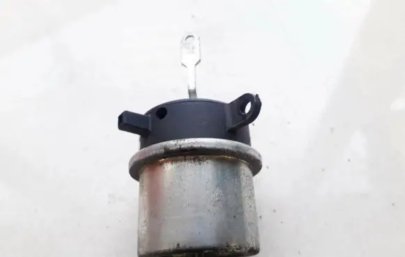 Valve vacuum