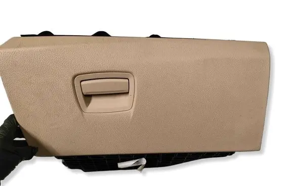 BMW 5 F10 F11 Glove box 