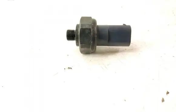 Mercedes-Benz E W211 Air conditioning (A/C) pressure sensor 0045429018 2205420118