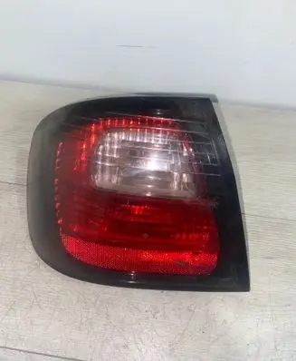 Nissan Primera Rear/tail lights 8057