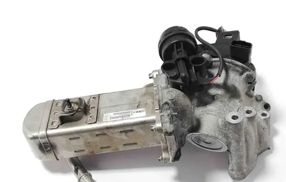 Ford C-MAX II EGR valve cooler V29004027