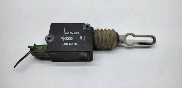 Audi A6 S6 C5 4B Central locking motor 4B9962115