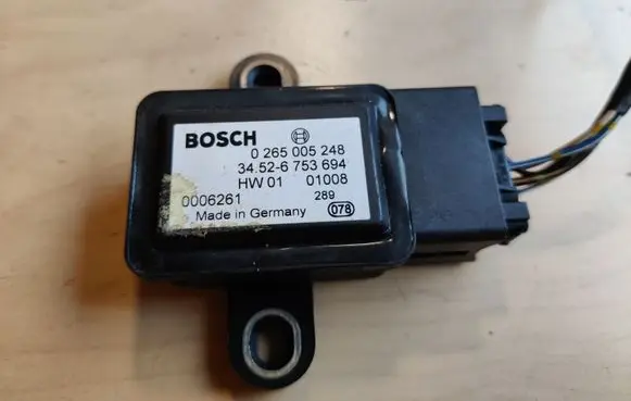 BMW X5 E53 ESP acceleration yaw rate sensor 34526753694