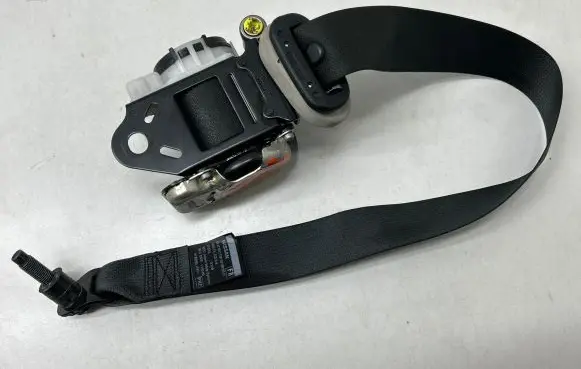 Nissan Navara D23 Front seatbelt 868844KJ2A