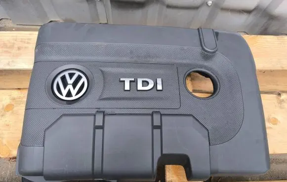 Volkswagen Polo V 6R Engine cover (trim) 04B103925E 04B103925B 04B103925