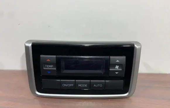 Subaru Ascent Climate control unit 72312XC00A
