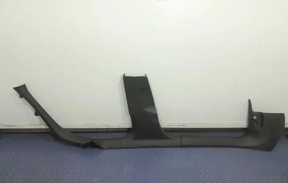 Audi A5 8T 8F Other sill/pillar trim element 8W8867239A