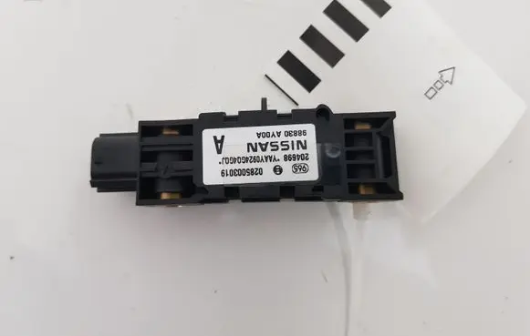 Nissan Micra Airbag deployment crash/impact sensor 0285003019