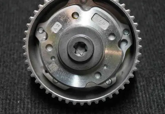 Audi Q3 8U Crankshaft pulley 04E109088M
