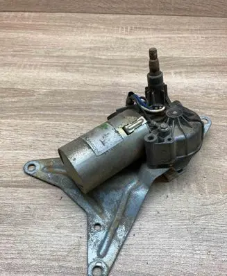 Renault Clio I Wiper motor 7700792225