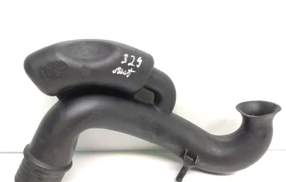 Volkswagen Up Air intake duct part 04C129618