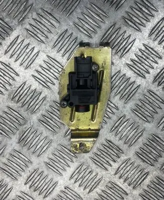 KIA Sportage Hazard light switch 970904A