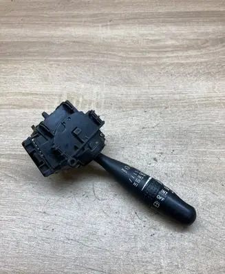 Toyota RAV 4 (XA10) Wiper control stalk 1A830173699 173647