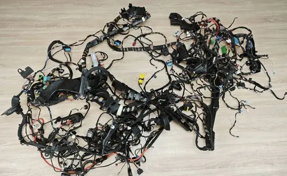 BMW 5 G30 G31 G38 Fuse box set 9350313 9356460