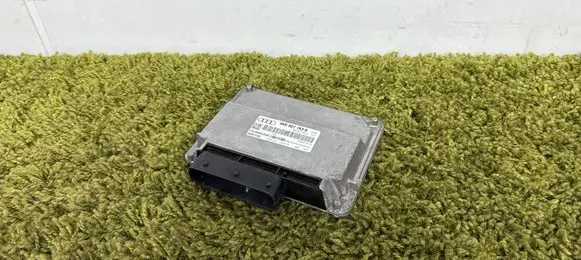 Audi A4 S4 B8 8K Transfer box differential control unit 8k0907163b