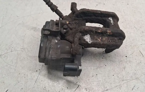 BMW 5 F10 F11 Rear brake caliper 32345699