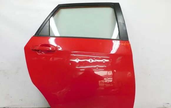 Subaru Trezia Rear door